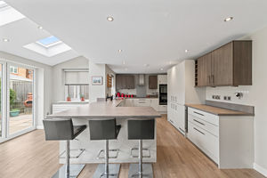 Kitchen- click for photo gallery